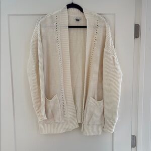 American Eagle Outfitters Cream Chunky Knit Cardigan